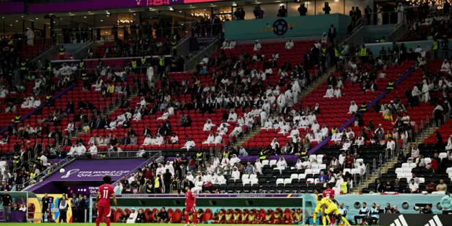 Qatar vs Ecuador: La explicación detrás de la llamativa huida de público catarí en el entretiempo