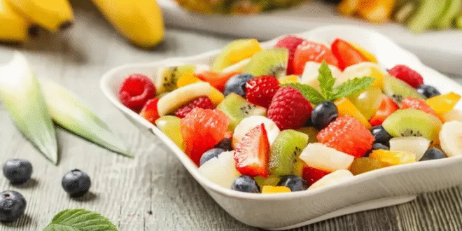 La fruta más saludable del mundo según expertos en nutrición: pequeña, poderosa y con grandes beneficios para el corazón, el cerebro y la piel