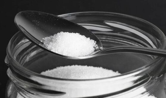 Científicos crean un azúcar innovador con el mismo sabor del tradicional y menor impacto en la salud